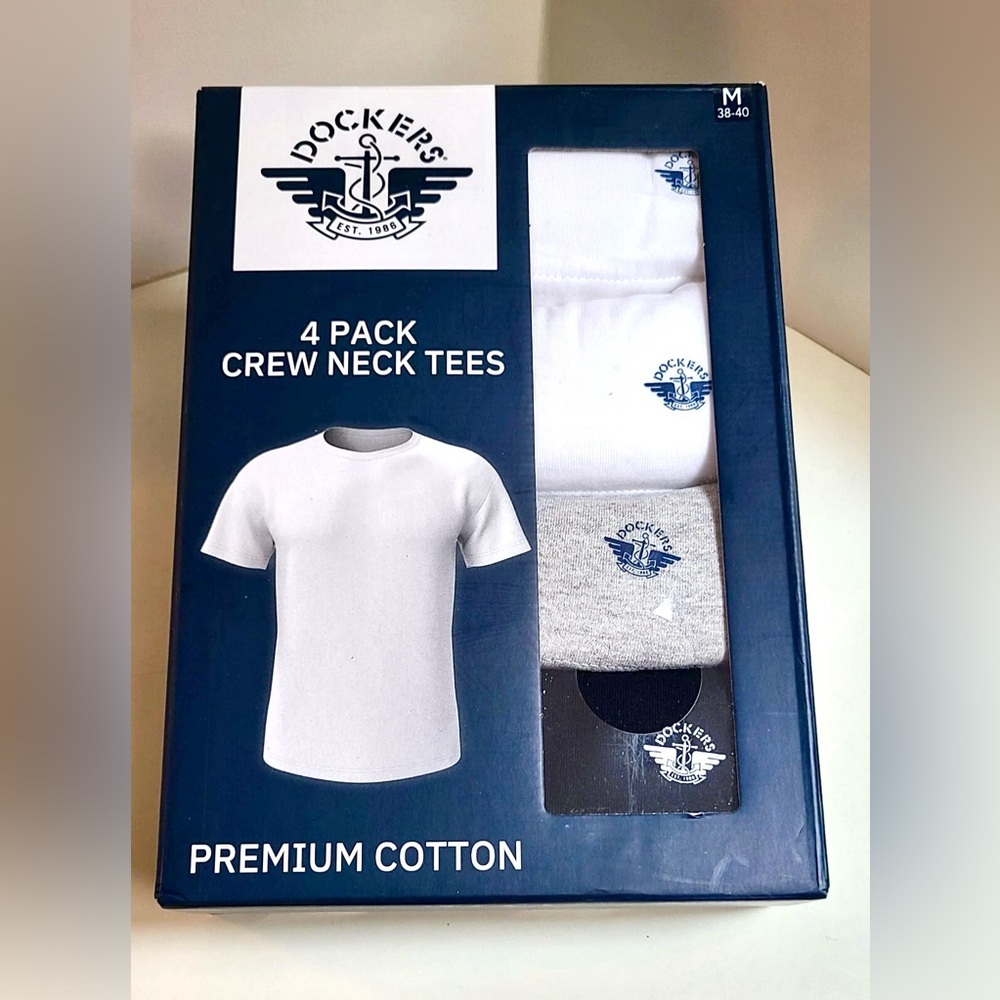 New Men's Dockers 3 Pack 100% Premium Cotton MEDIUM Crew Neck Logo T Shirts Tees